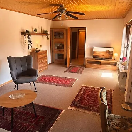 Idyllic By The Fields In Sindelfingen-maichingen Appartement